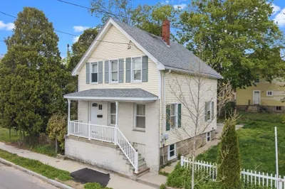 128 Cedar St