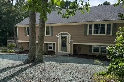 22 Admiral Rickover Rd 1