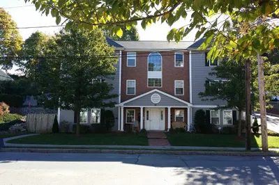 28 Oval Road #6
