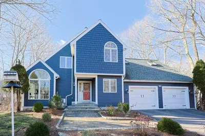 163 Parker Rd 1