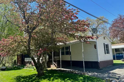 42 Adams Rd #3 1