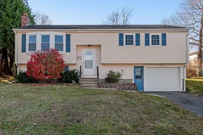 29 Green Farms Rd
