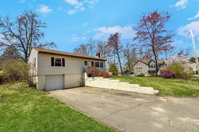42 Wheeler Ave