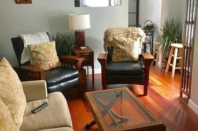 1 Telegraph St #1 1
