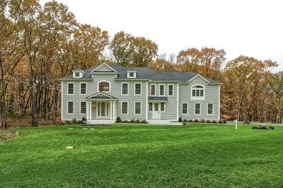 19 Stoney Brook Rd 1