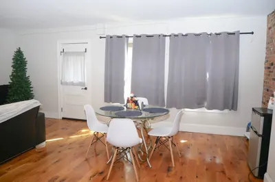 255 Paris St #3