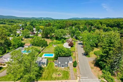 99 Granby Rd