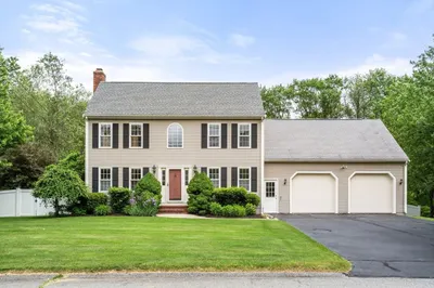 30 Plain St 1