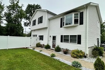 5 Shore Drive 1