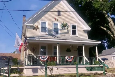 9 Ninth St #1 1