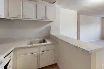 357 Faneuil St #15