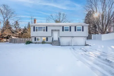 8 Johansen Drive 1