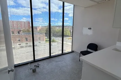 21 George St #303 1