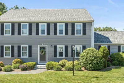 25 Reservoir Rd #D13 1