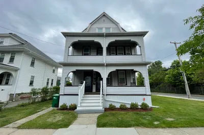 92 Surrey Street #92 1