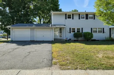 65 Woodbridge Rd #65