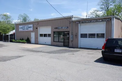 172 West Main St 1
