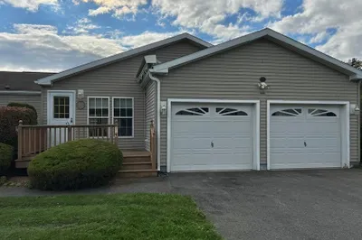 6006 Island Drive