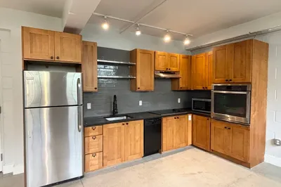 20-26 Sunnyside St #4