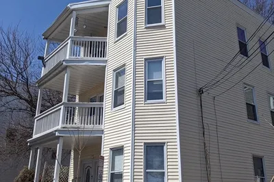 12 Knowlton Street #12A 1