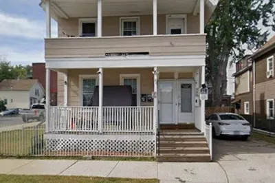 79-81 Pine St 1