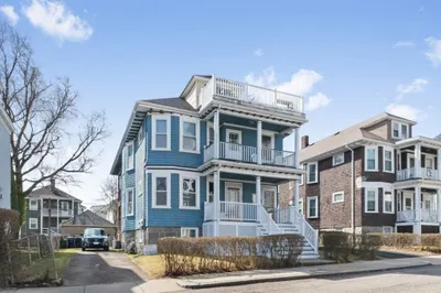 81-83 Pierce Avenue #3 1