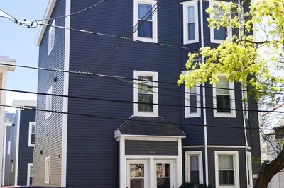 144 Spring St 1