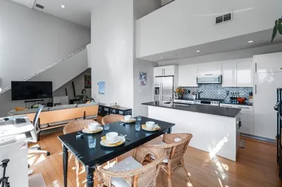 56 Penn St #6 1