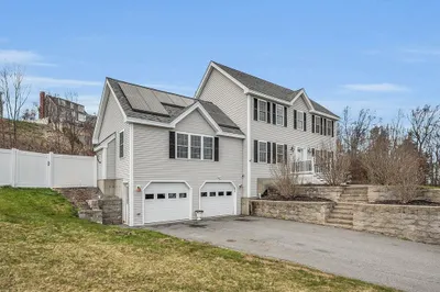 36 Lexington Cir 1