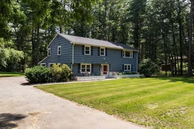 31 Moose Hill Street 1