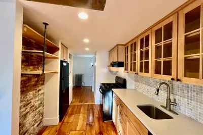 1 Green St #5 1