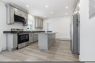 40 Concord Ave #2 1