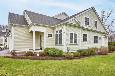 46 Northwood Drive #46 1