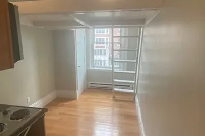507 Beacon St #8 1