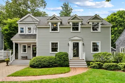 11 Nichols Road