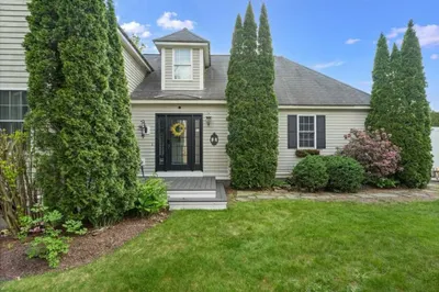 44 Valleyview Drive #44 1