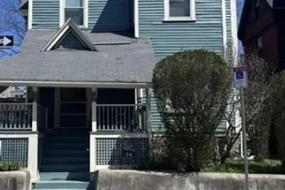 34 Gaston St 1