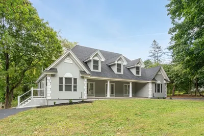 72 Boylston Cir #72