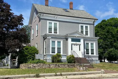 50 Congress Street #4