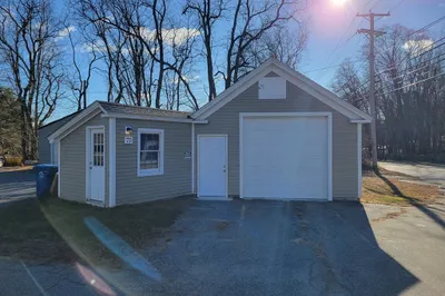 77 Middlesex Road