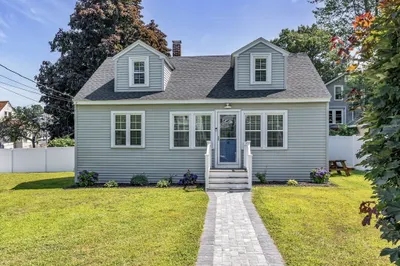 90 Gilbert St 1