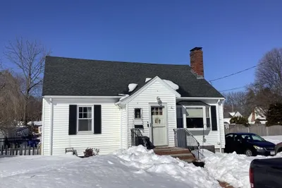 2 Chapel Rd