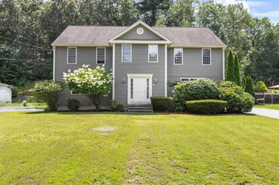 451 NE Main St #451
