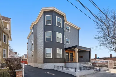7 Bellingham Ave #3