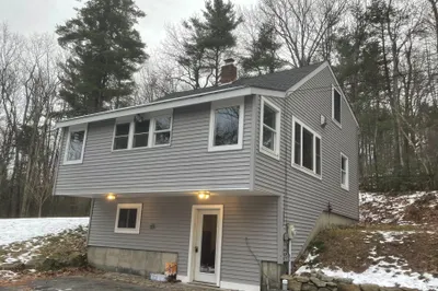 137 Deer Bay Rd 1