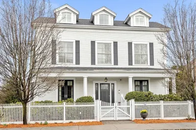 13 Park St #5 1
