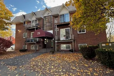 29 Gordon St #107