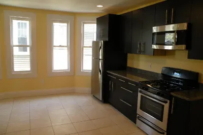 3147-3149 Washington St #1 1