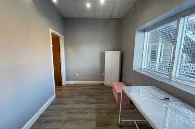195 Lake Ave #1st Floor