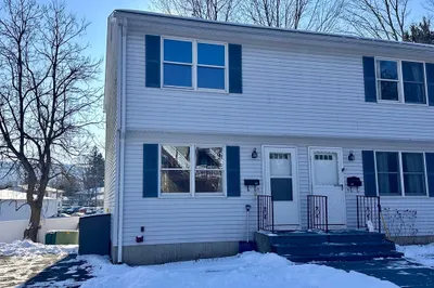 25 Lyman Ave #25 1